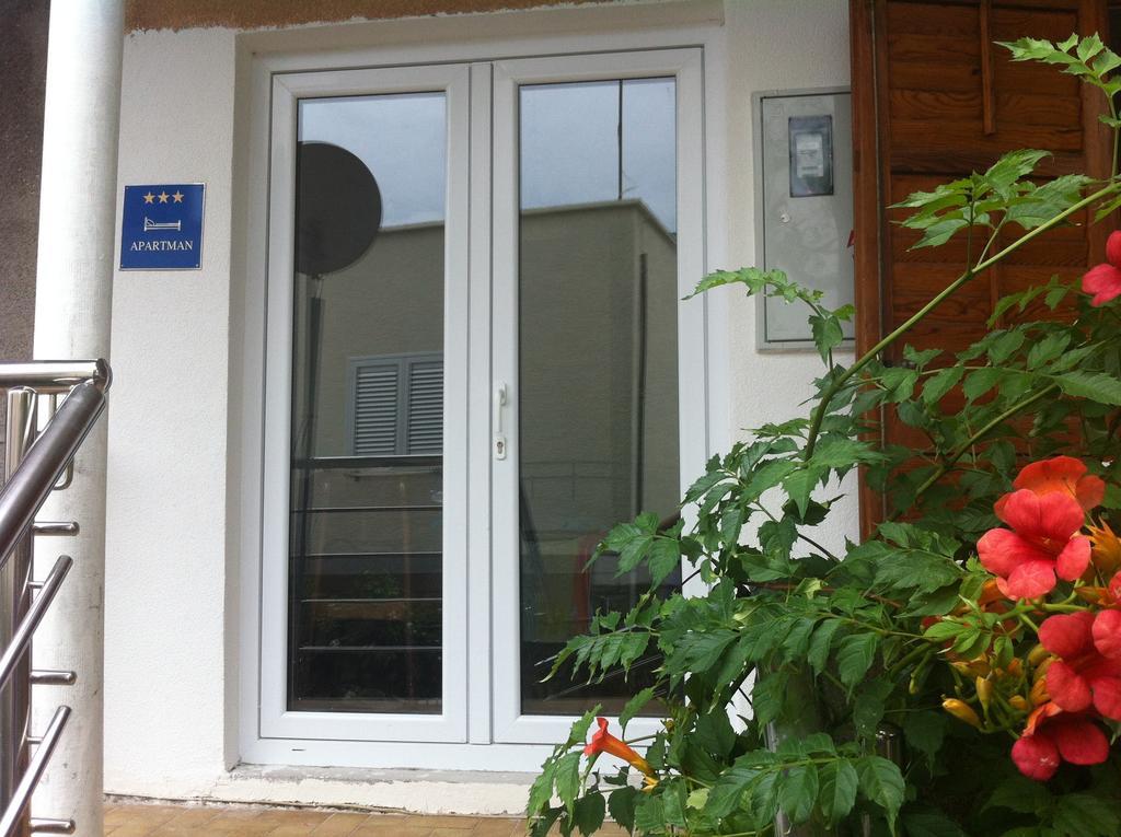Eco-Apartments With Nice Garden Башка-Вода Номер фото