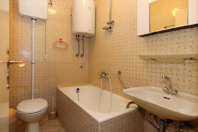 Eco-Apartments With Nice Garden Башка-Вода Экстерьер фото